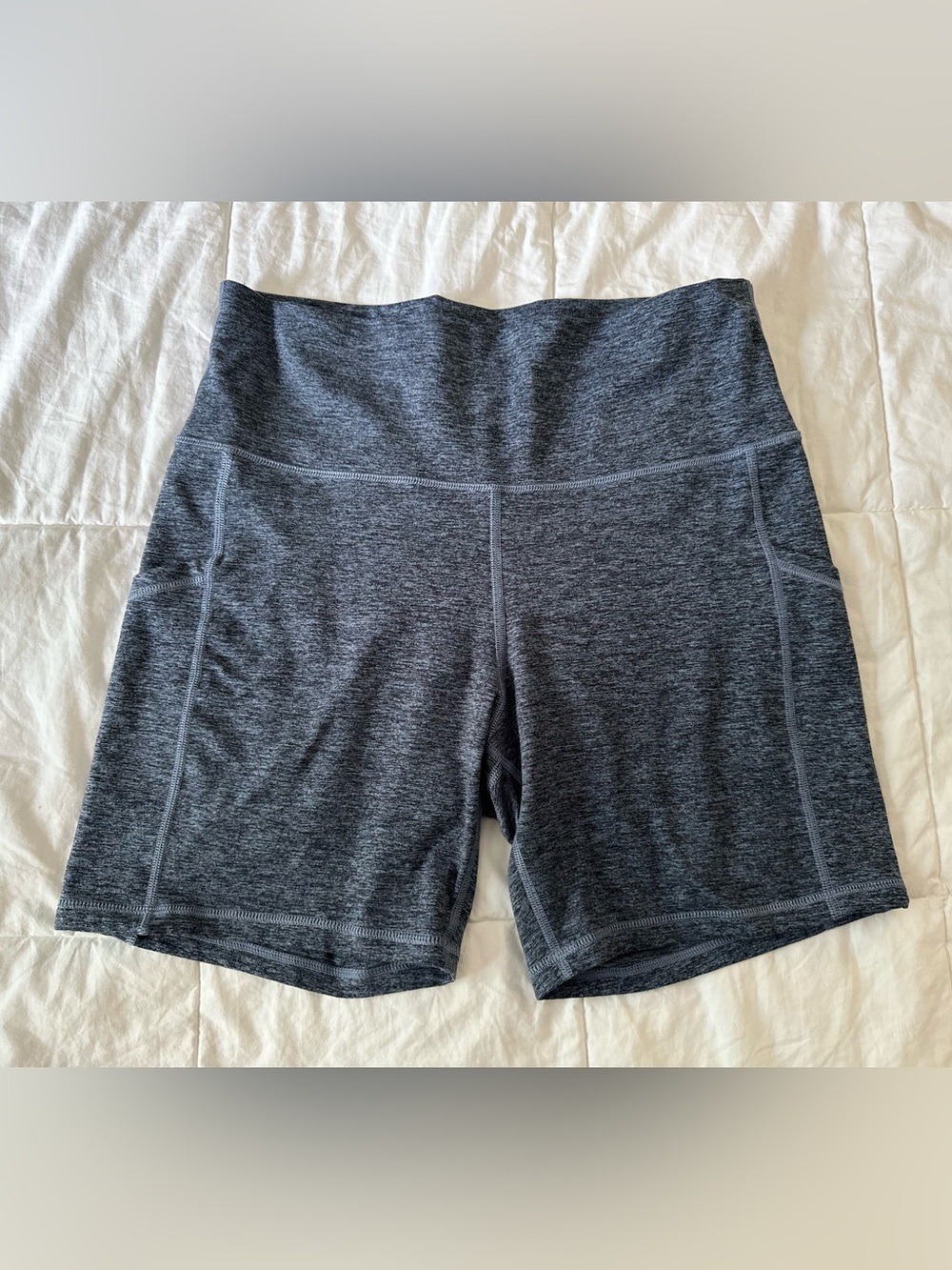 OFFLINE By Aerie The Hugger High Waisted 5" Pocket Bike Short XL Heather Blue